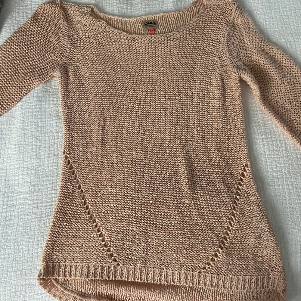 Pink comfy sweater